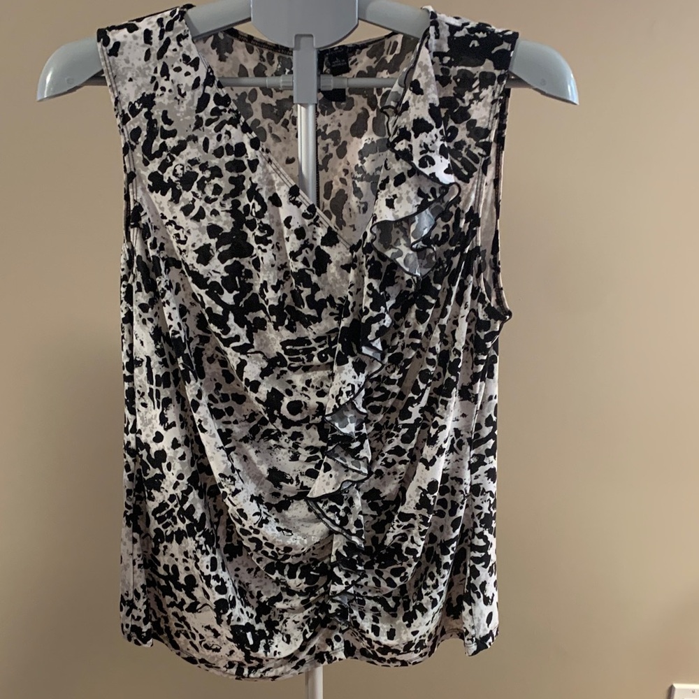 Stylish Black and Grey Women's Top sleeveless large